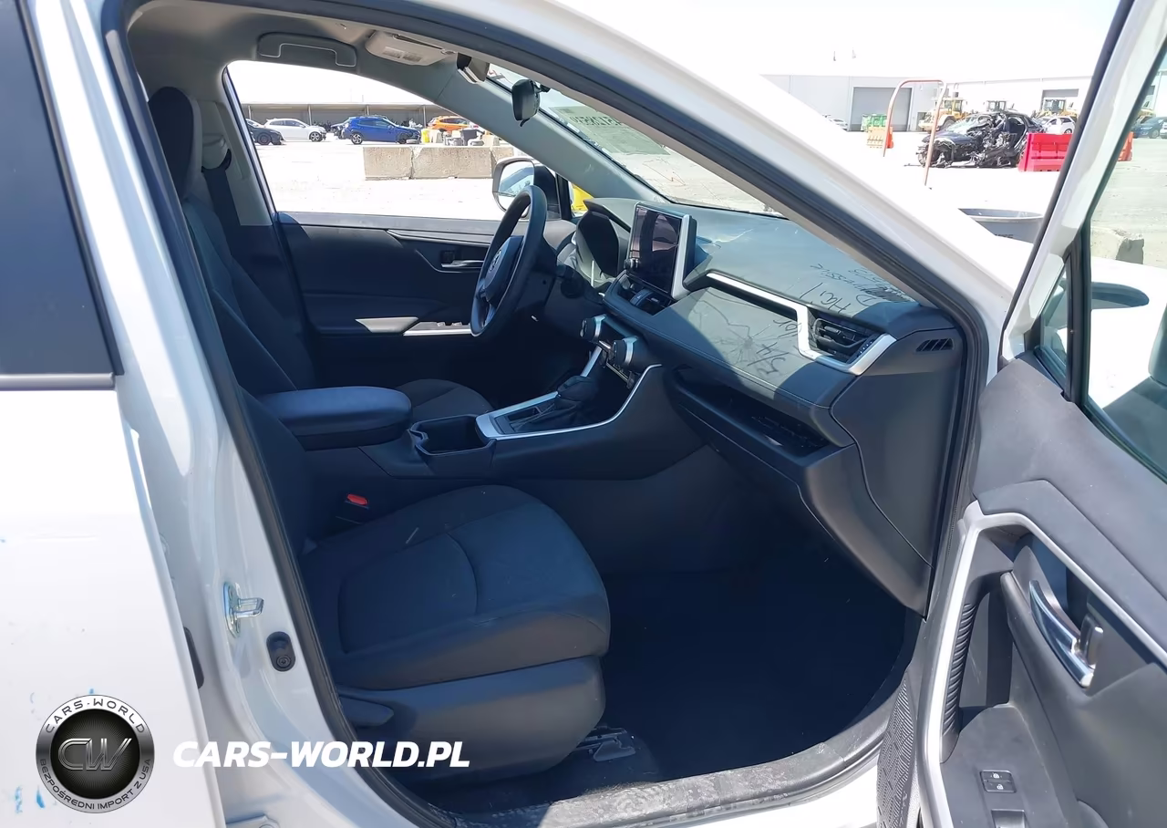 2024 Toyota Rav4 Xle VIN:2T3W1RFV9RW335961 - 5