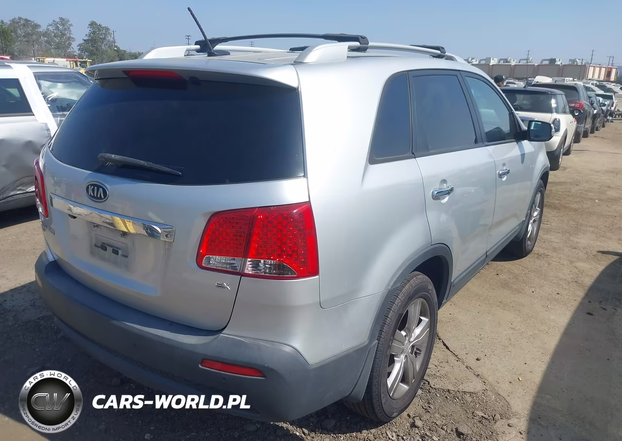 2012 Kia Sorento Ex VIN:5XYKU3A6XCG293017 - 4