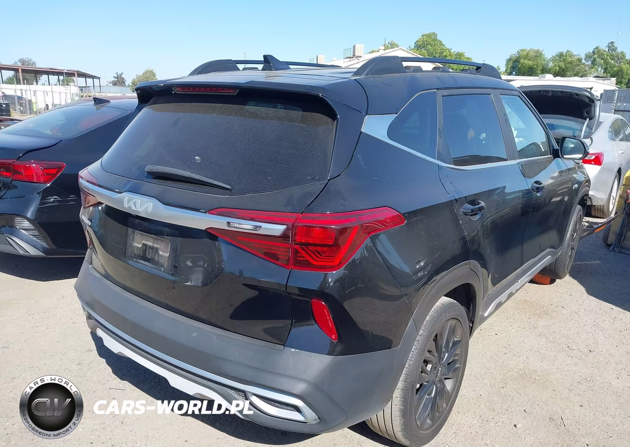 2022 Kia Seltos Nightfall Edition VIN:KNDEUCA22N7254495 - 4