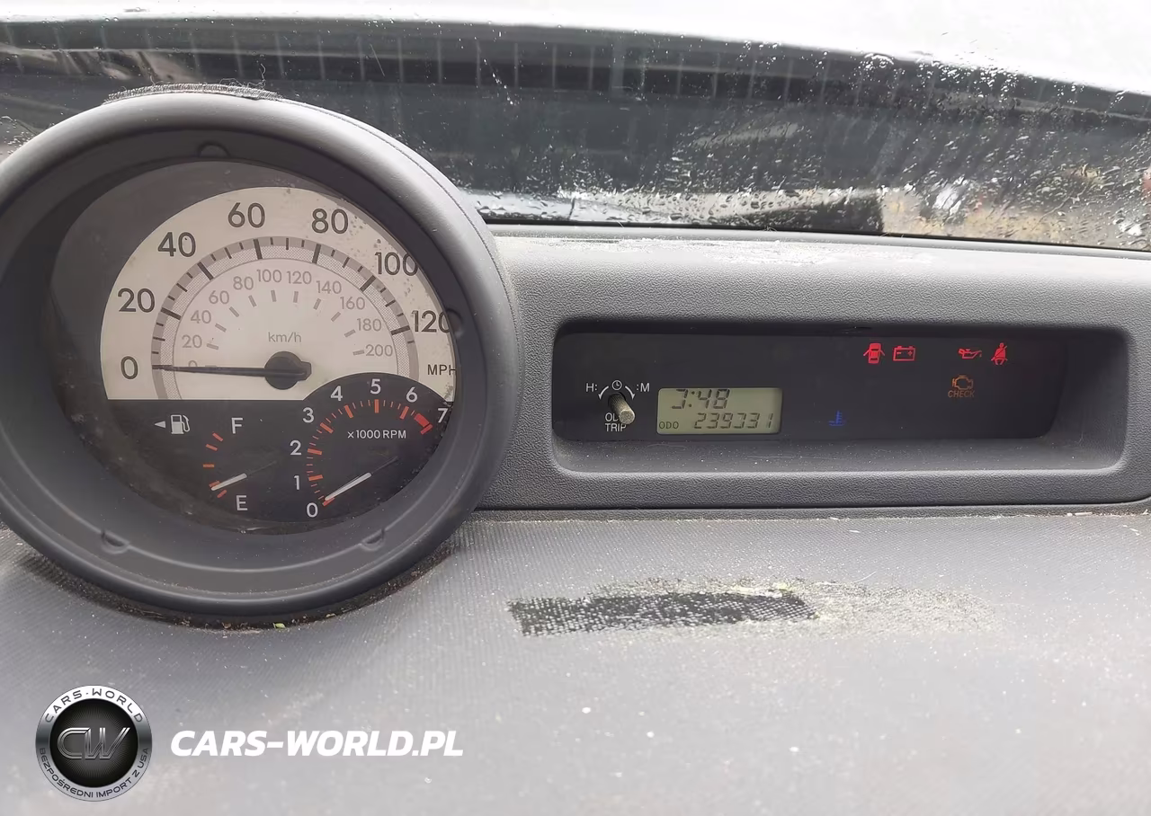 2005 Scion Xb VIN:JTLKT334950199304 - 7