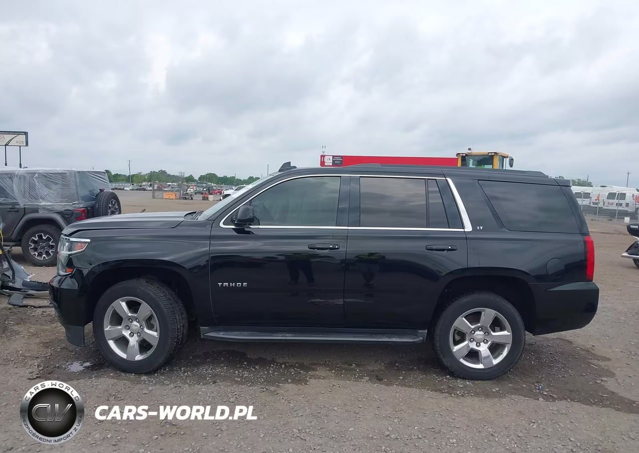 2018 Chevrolet Tahoe Lt VIN:1GNSCBKC0JR222836 - 14