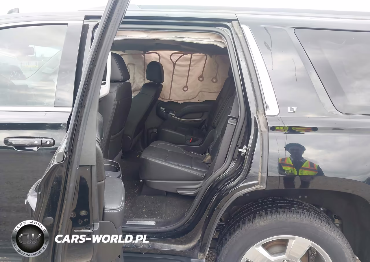 2018 Chevrolet Tahoe Lt VIN:1GNSCBKC0JR222836 - 8