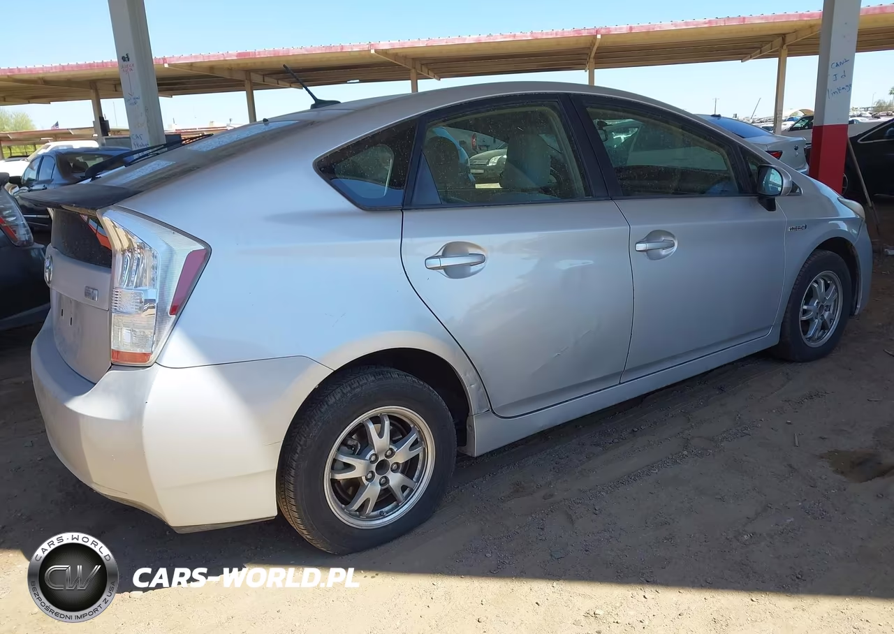 2010 Toyota Prius Ii VIN:JTDKN3DU6A0005312 - 4