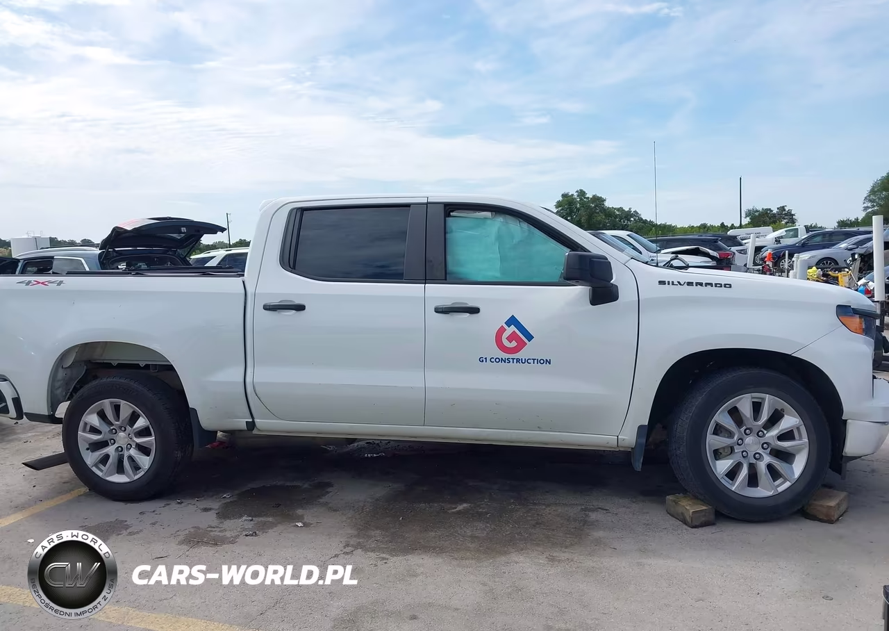 2023 Chevrolet Silverado 1500 4Wd Short Bed Custom VIN:3GCPDBEK4PG269391 - 13