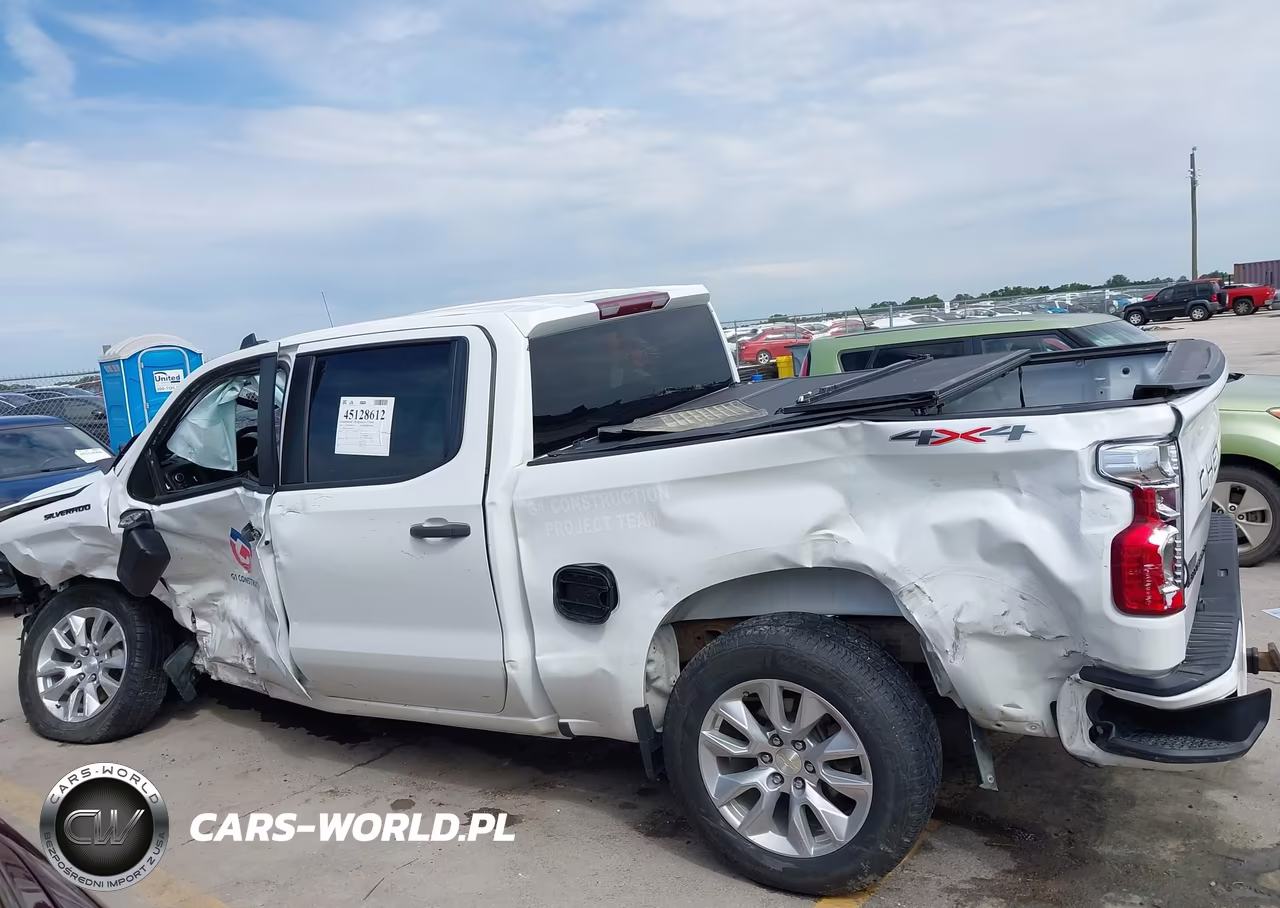 2023 Chevrolet Silverado 1500 4Wd Short Bed Custom VIN:3GCPDBEK4PG269391 - 14