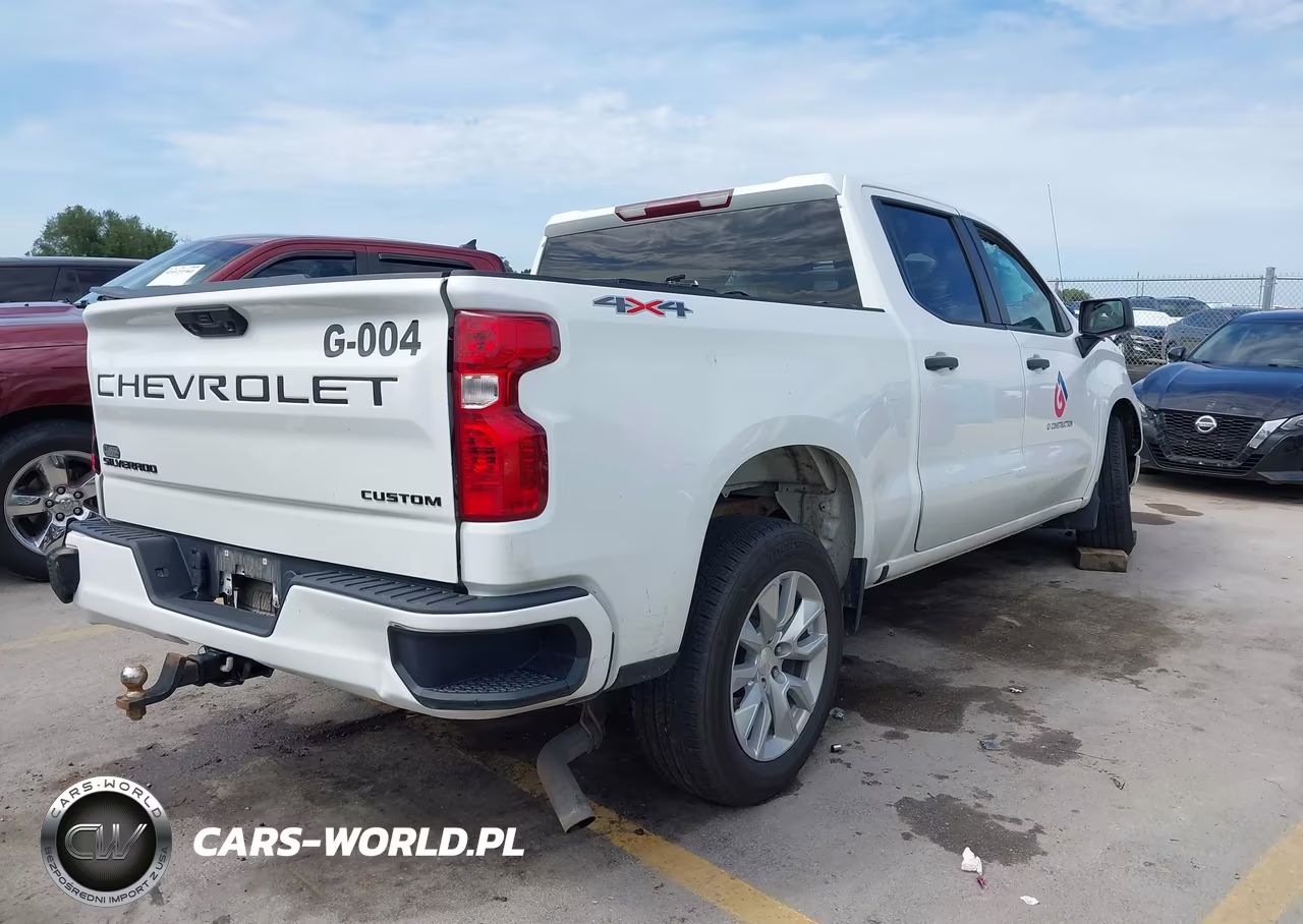 2023 Chevrolet Silverado 1500 4Wd Short Bed Custom VIN:3GCPDBEK4PG269391 - 4