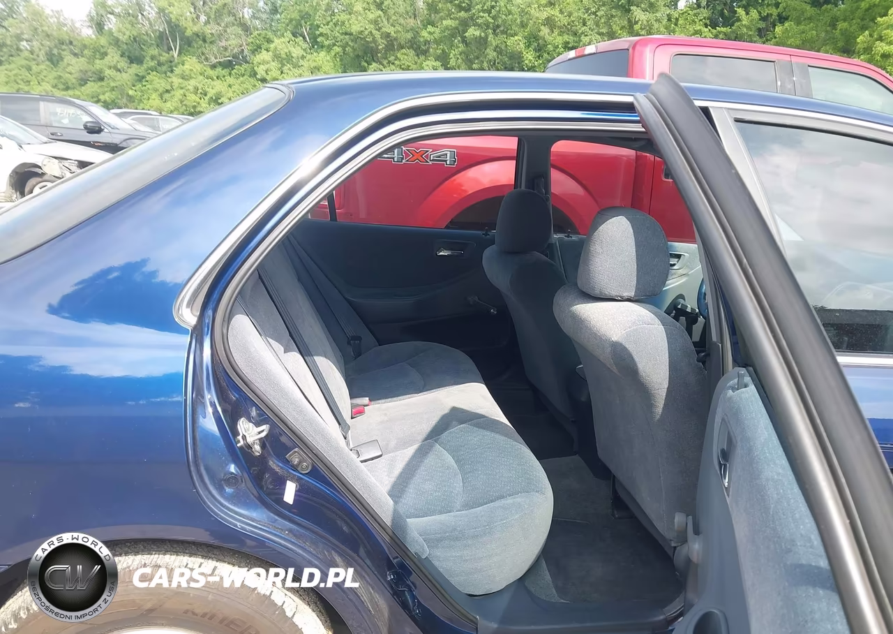 2002 Honda Accord 2.3 Vp VIN:1HGCF86692A051453 - 8