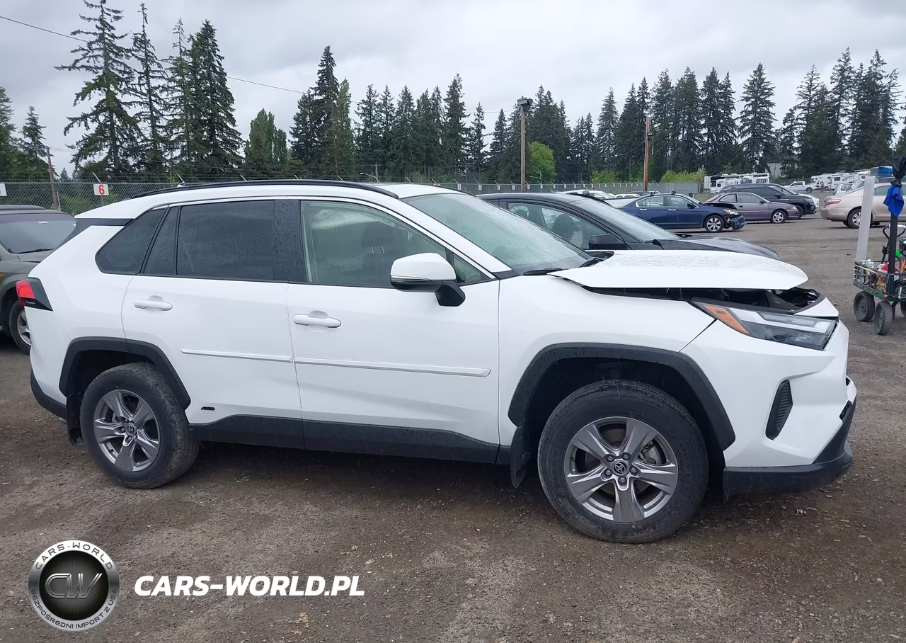 2022 Toyota Rav4 Hybrid Xle VIN:JTMRWRFV2ND140290 - 13