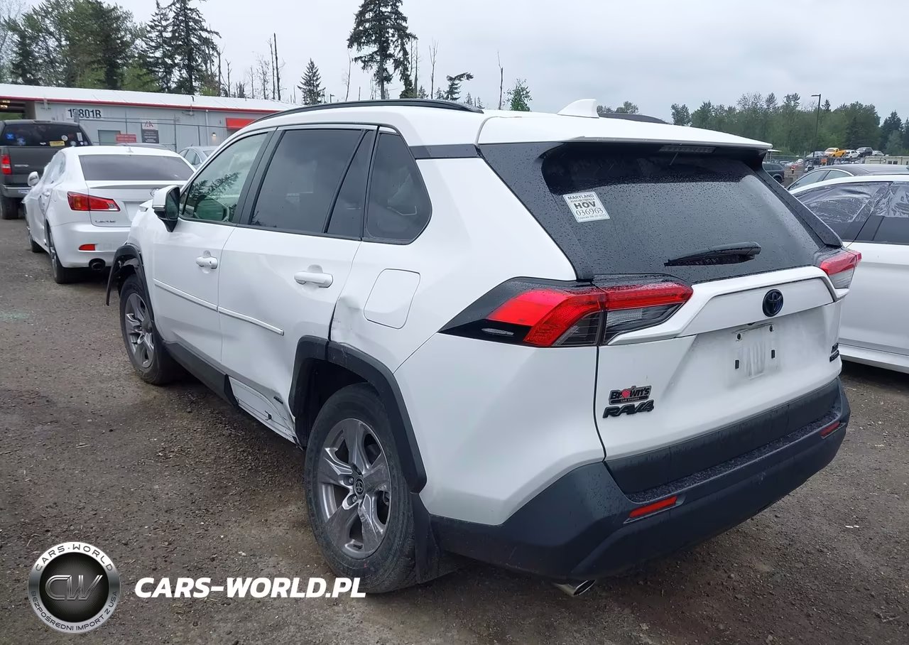 2022 Toyota Rav4 Hybrid Xle VIN:JTMRWRFV2ND140290 - 3