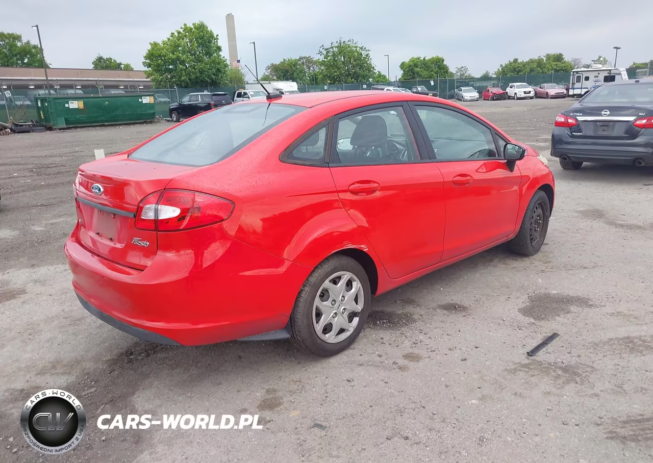 2013 Ford Fiesta Se VIN:3FADP4BJ1DM191415 - 4