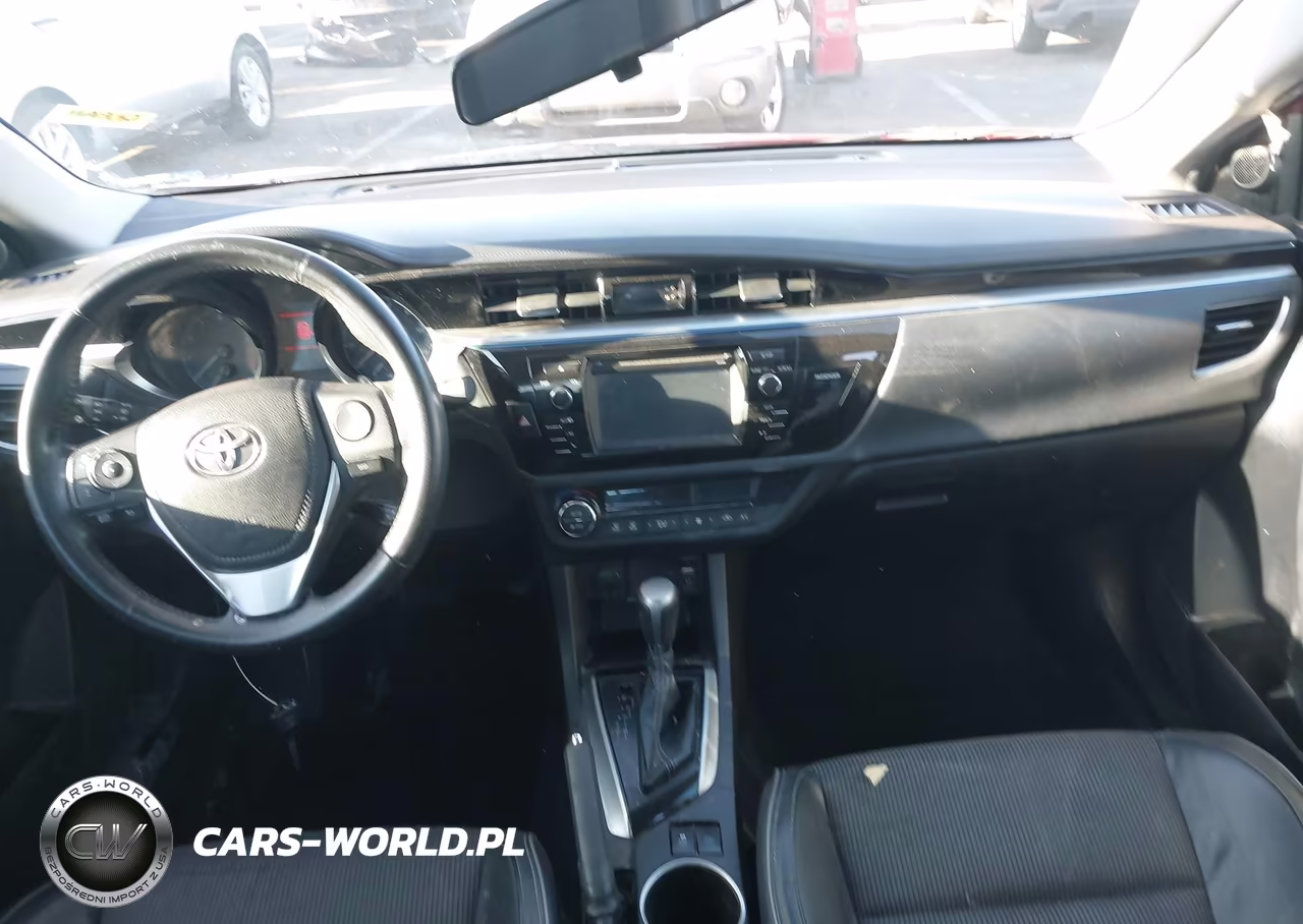 2015 Toyota Corolla S Plus VIN:5YFBURHE2FP287504 - 5