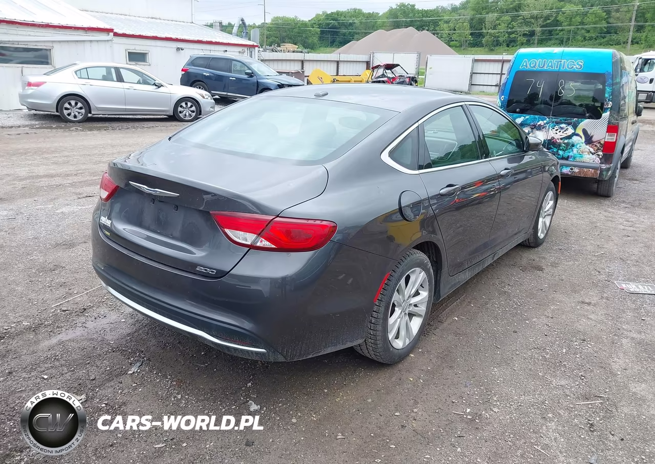 2015 Chrysler 200 Limited VIN:1C3CCCAB8FN687931 - 4