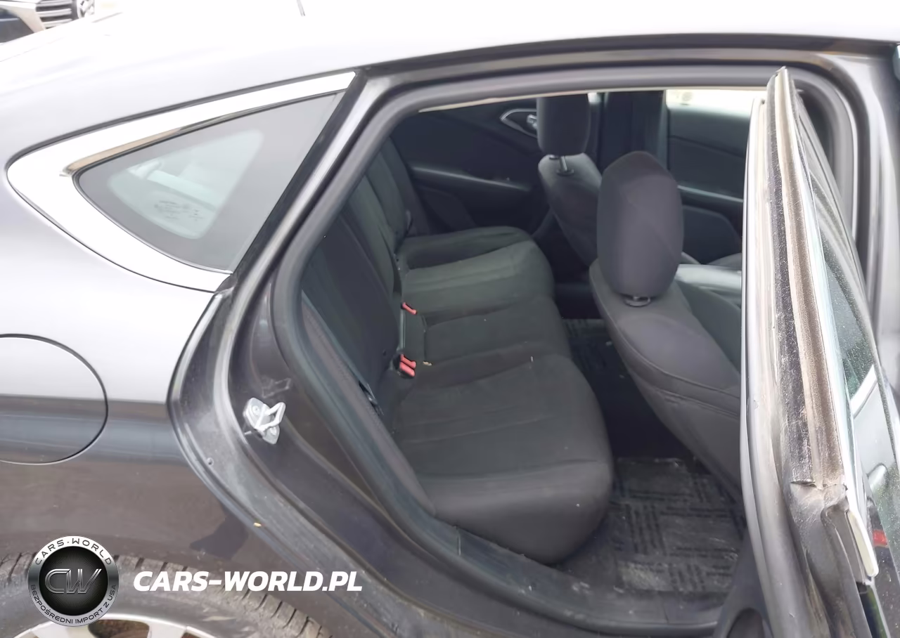 2015 Chrysler 200 Limited VIN:1C3CCCAB8FN687931 - 8