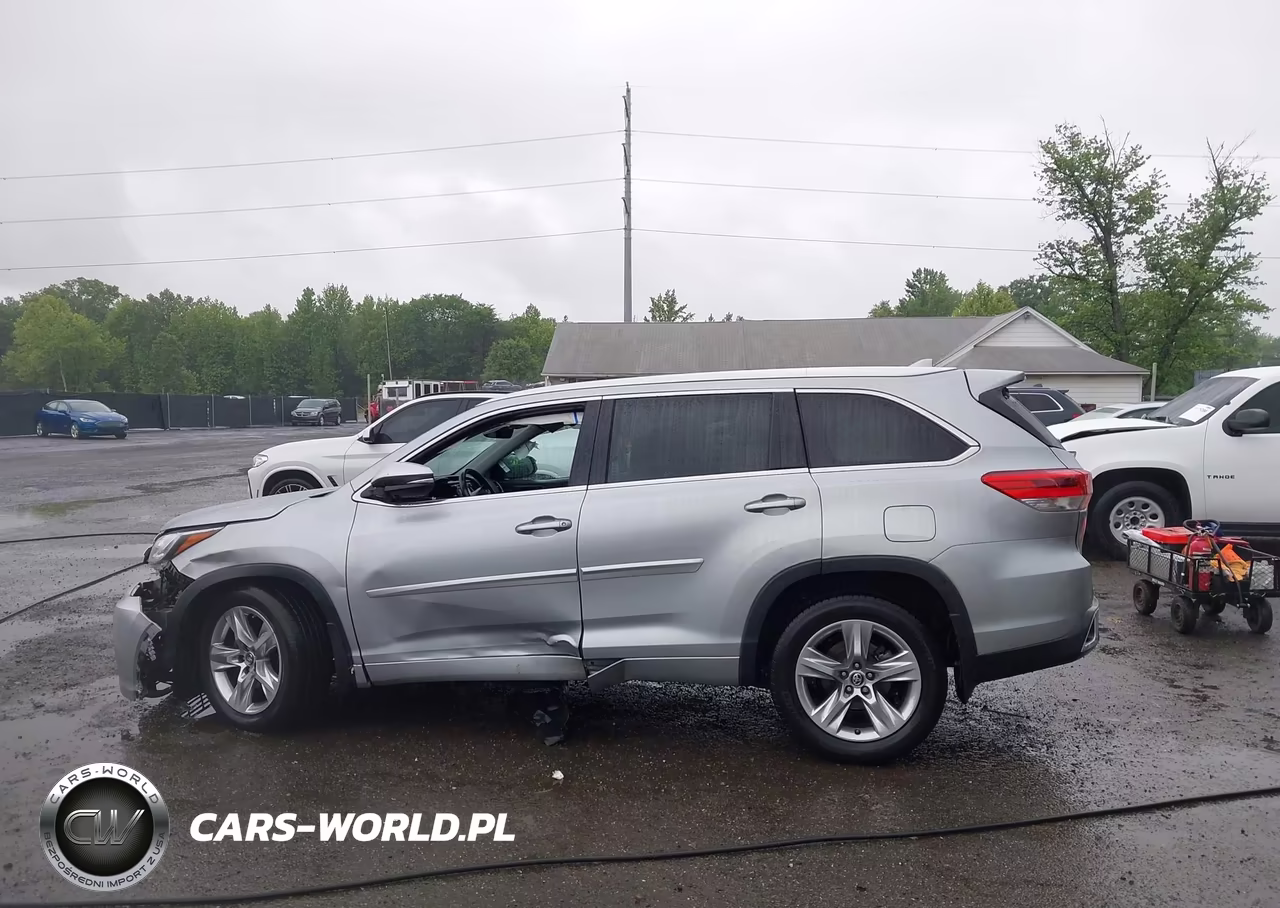 2017 Toyota Highlander Limited VIN:5TDDZRFH1HS361898 - 13