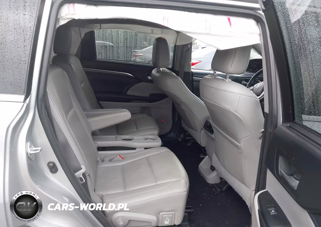 2017 Toyota Highlander Limited VIN:5TDDZRFH1HS361898 - 8