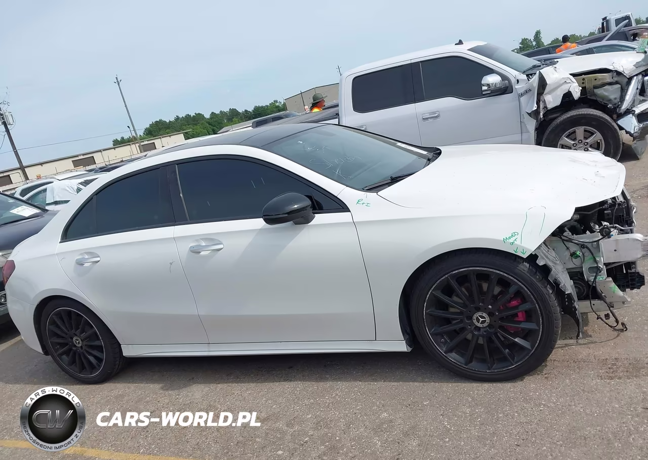 2022 Mercedes-Benz A 220 VIN:W1K3G4EB7NJ364028 - 13