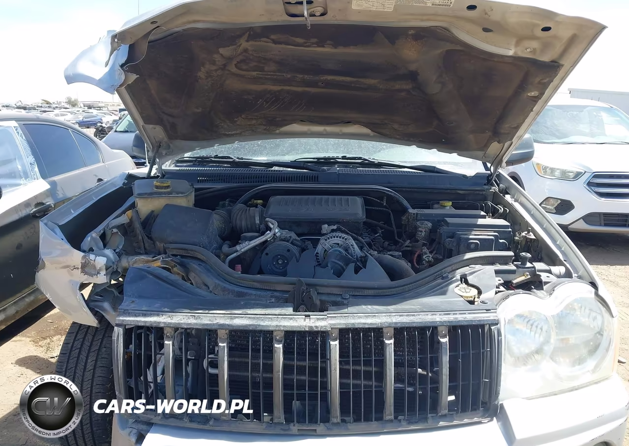 2007 Jeep Grand Cherokee Laredo VIN:1J8HS48P87C635474 - 10