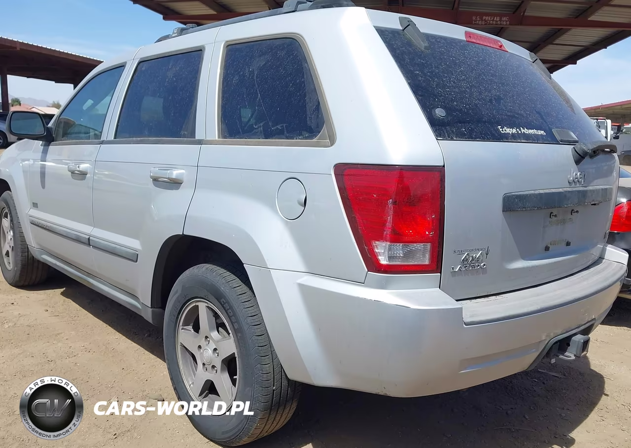 2007 Jeep Grand Cherokee Laredo VIN:1J8HS48P87C635474 - 3