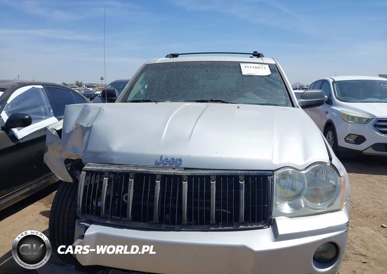 2007 Jeep Grand Cherokee Laredo VIN:1J8HS48P87C635474 - 6