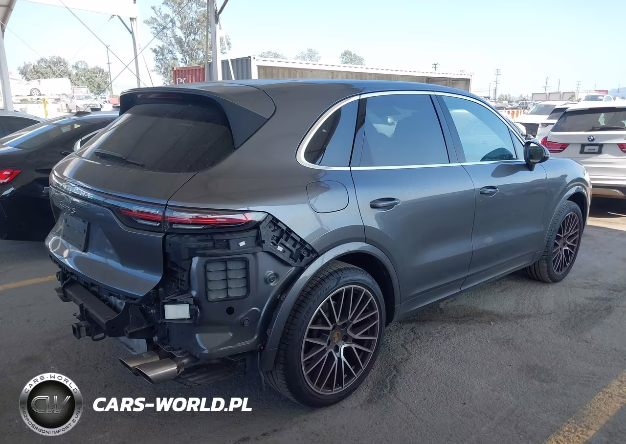 2019 Porsche Cayenne S VIN:WP1AB2AY9KDA64823 - 4