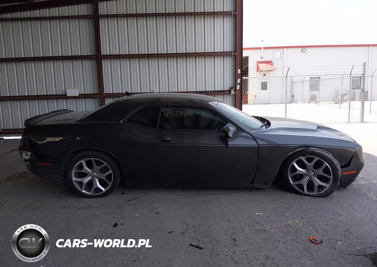 2015 Dodge Challenger Sxt Plus VIN:2C3CDZBG1FH758132 - 13