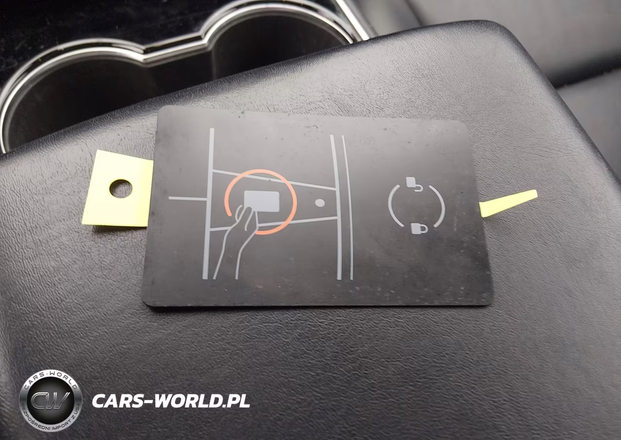 2020 Tesla Model Y Long Range Dual Motor All-Wheel Drive VIN:5YJYGDEE2LF048776 - 11