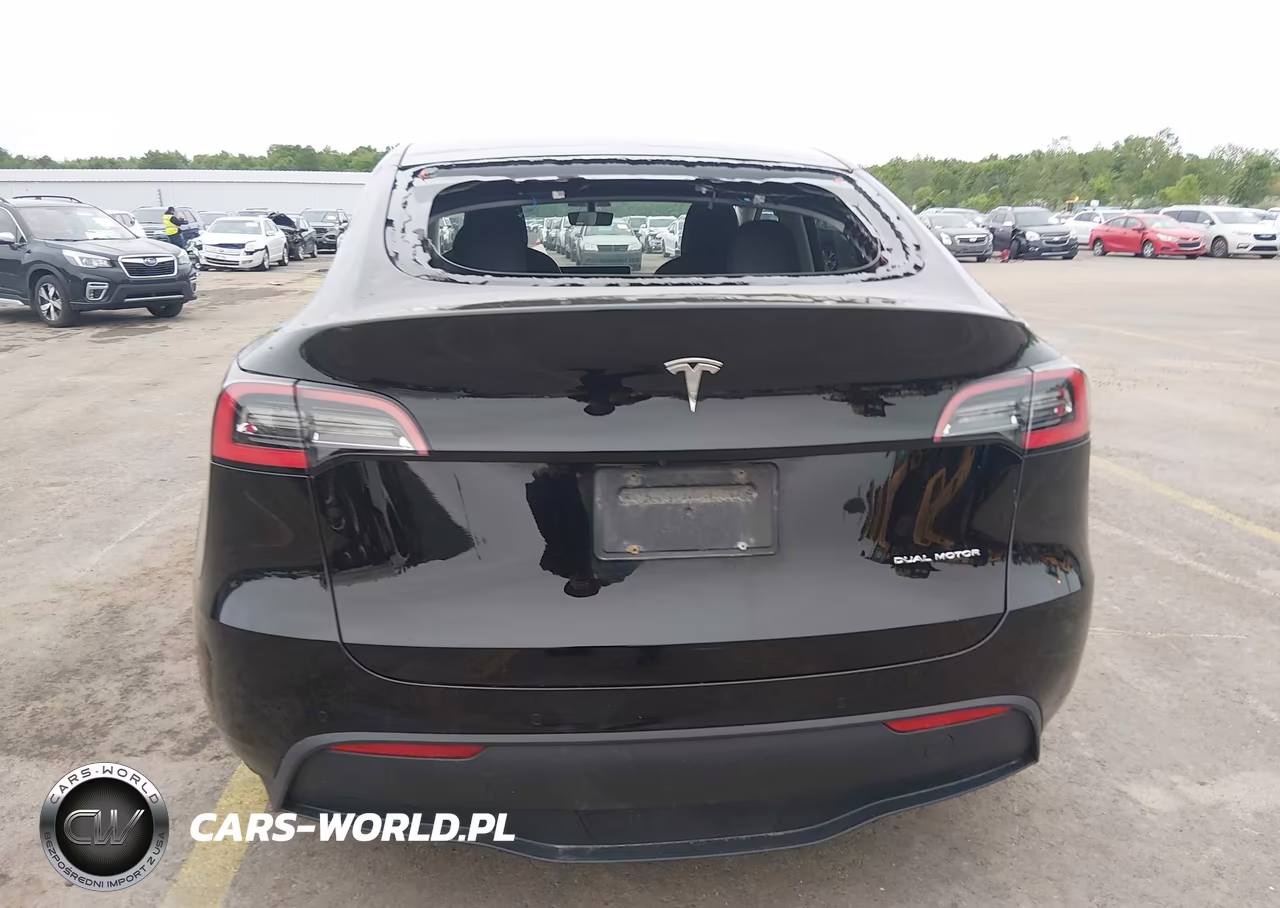 2020 Tesla Model Y Long Range Dual Motor All-Wheel Drive VIN:5YJYGDEE2LF048776 - 16