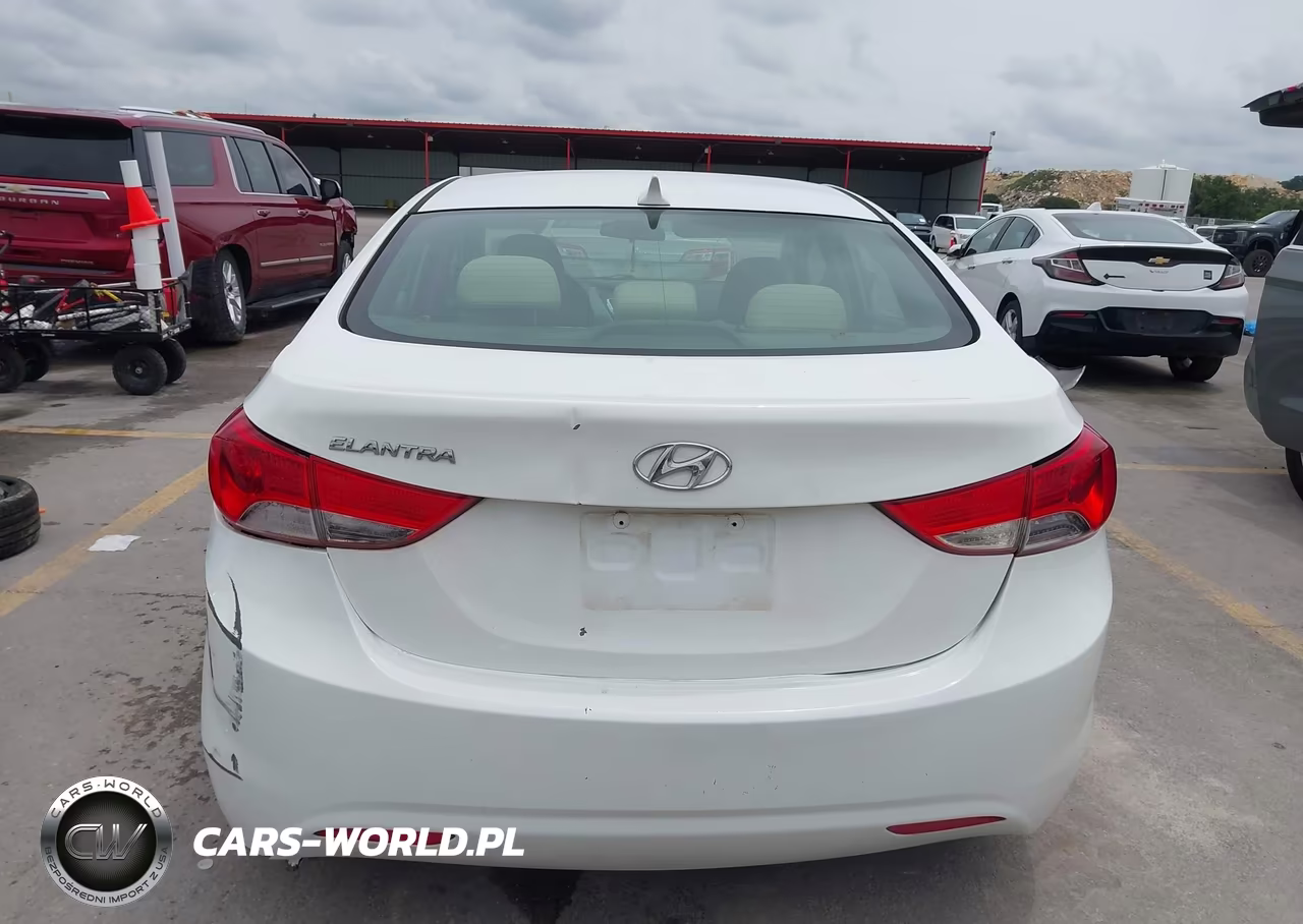 2012 Hyundai Elantra Gls VIN:5NPDH4AE3CH149148 - 17