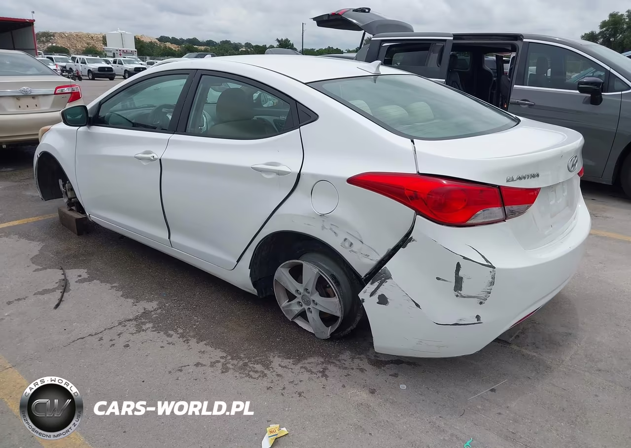 2012 Hyundai Elantra Gls VIN:5NPDH4AE3CH149148 - 3