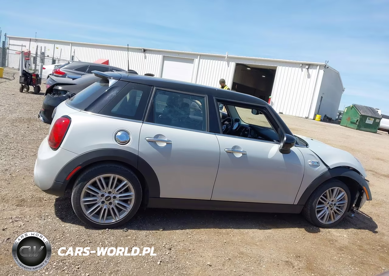 2021 Mini Hardtop Cooper S VIN:WMWXU9C05M2M92194 - 13