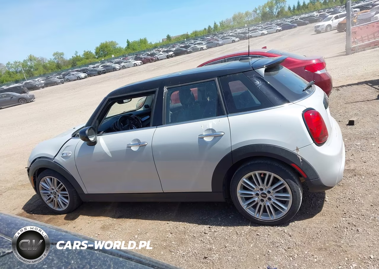 2021 Mini Hardtop Cooper S VIN:WMWXU9C05M2M92194 - 14