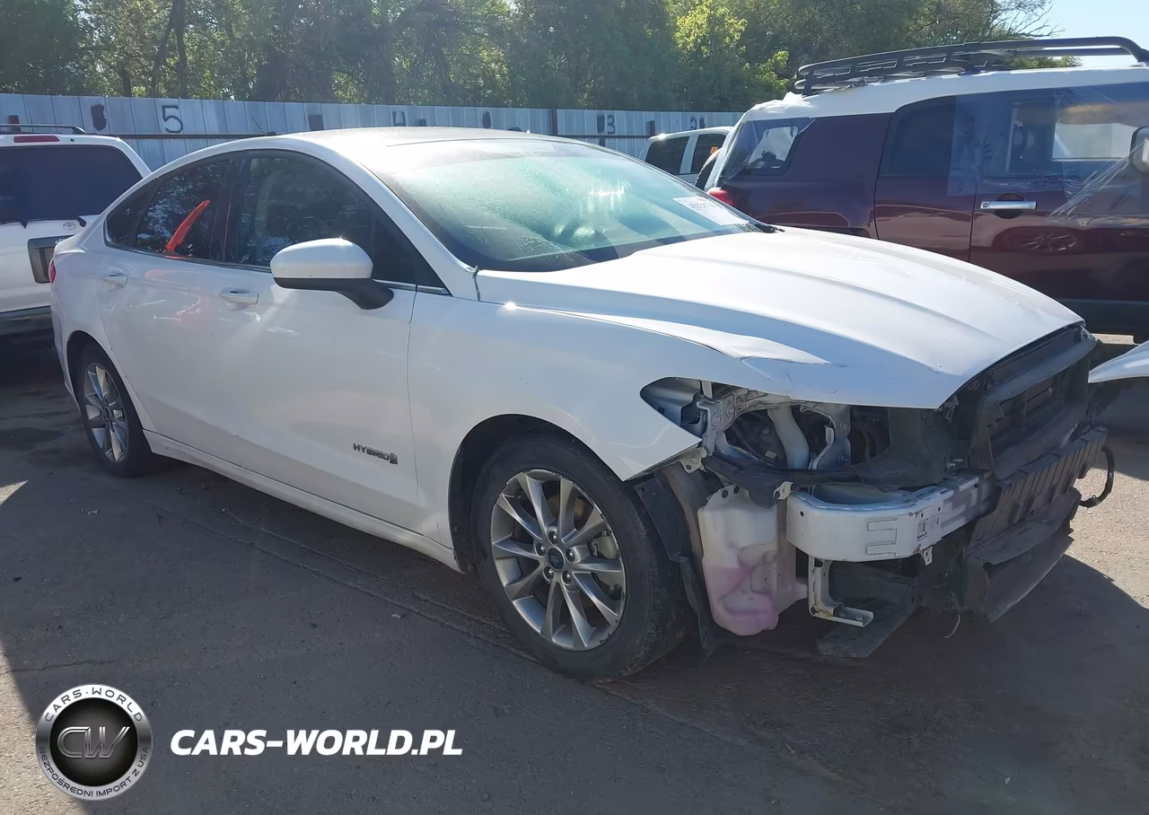 2017 Ford Fusion Hybrid Se – zdjęcie 1 z 20