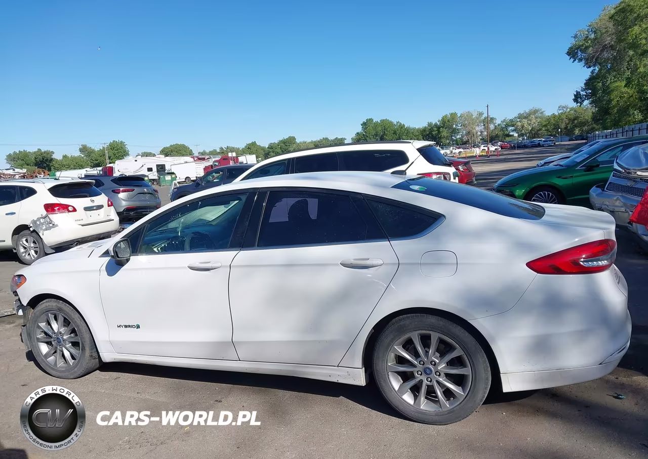 2017 Ford Fusion Hybrid Se VIN:3FA6P0LU5HR386260 - 15