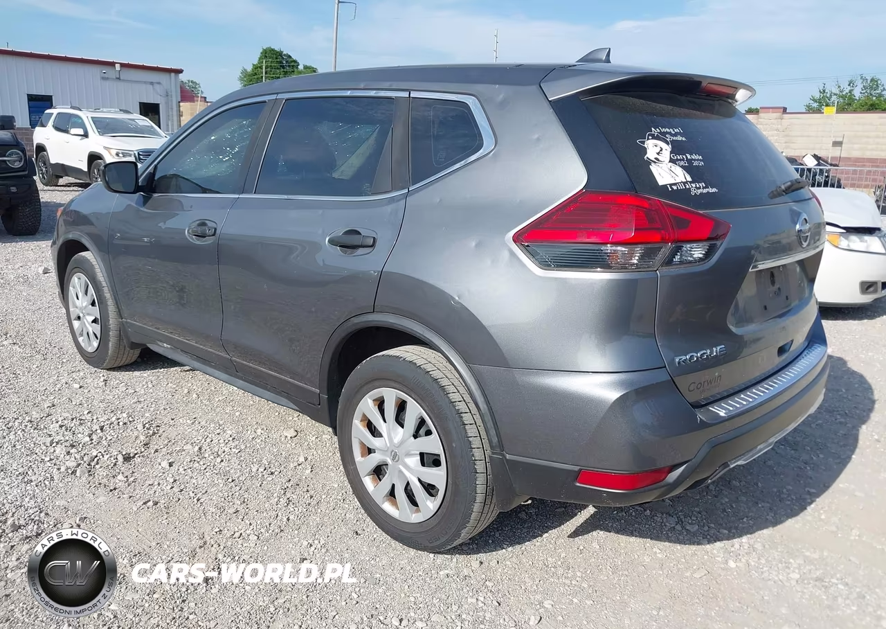 2017 Nissan Rogue S VIN:JN8AT2MV6HW026614 - 3
