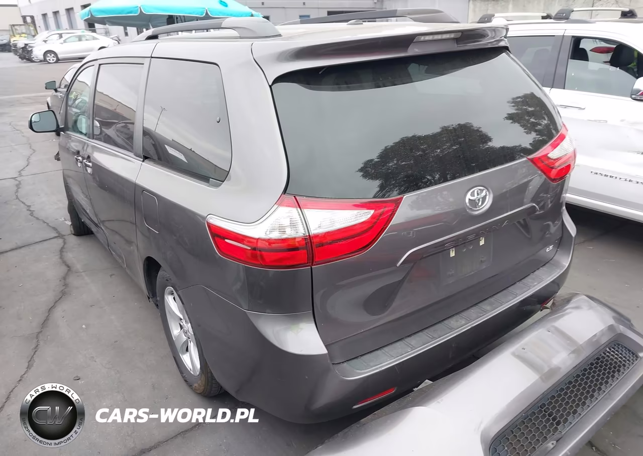 2017 Toyota Sienna Le 8 Passenger VIN:5TDKZ3DC7HS819701 - 3