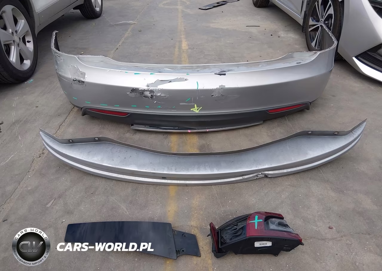 2013 Tesla Model S VIN:5YJSA1CN0DFP17217 - 12