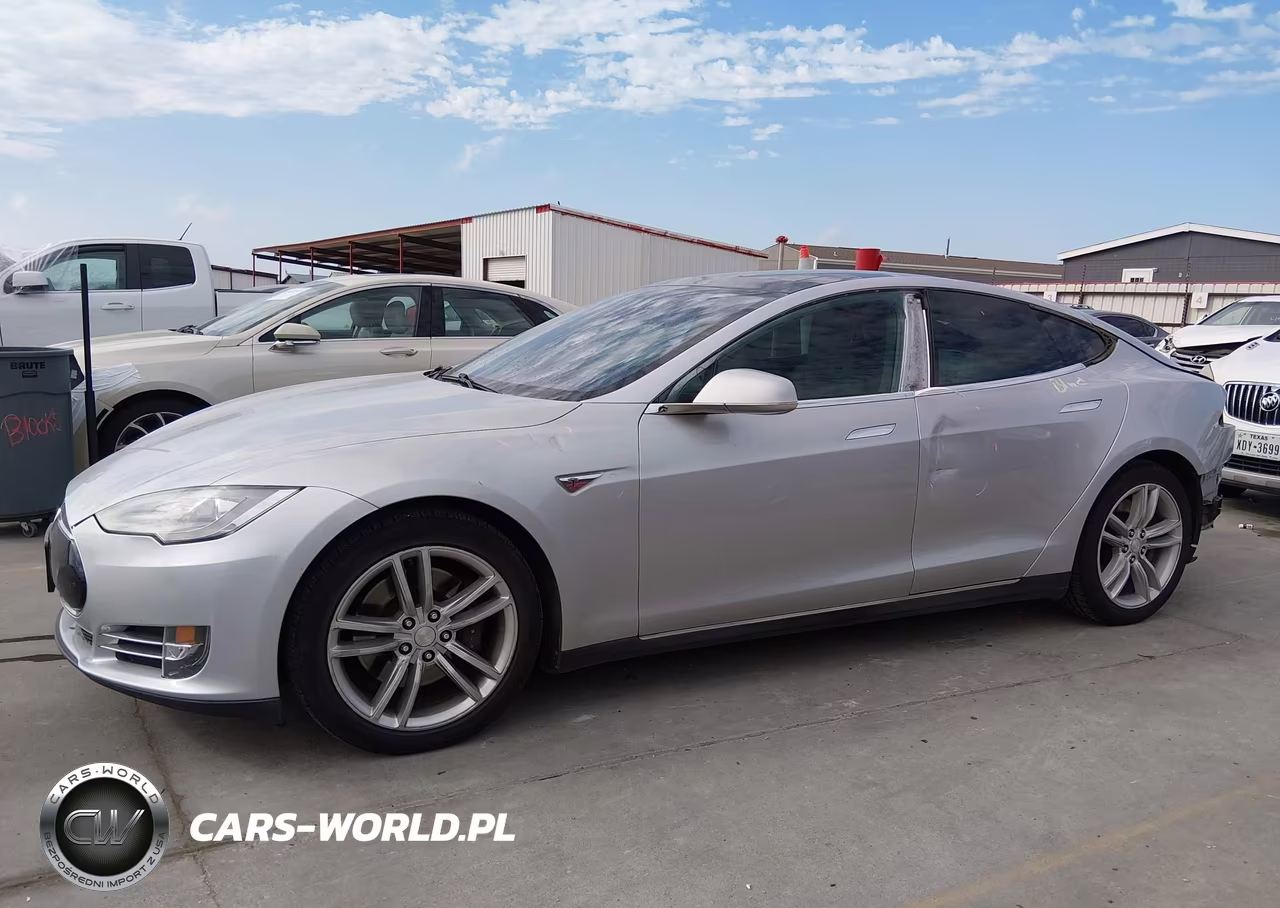 2013 Tesla Model S VIN:5YJSA1CN0DFP17217 - 20