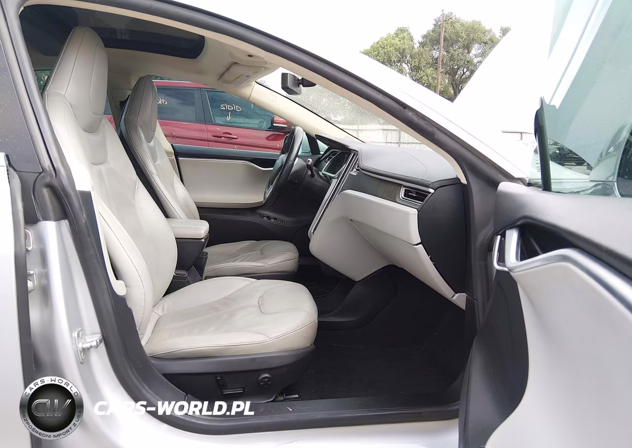 2013 Tesla Model S VIN:5YJSA1CN0DFP17217 - 5