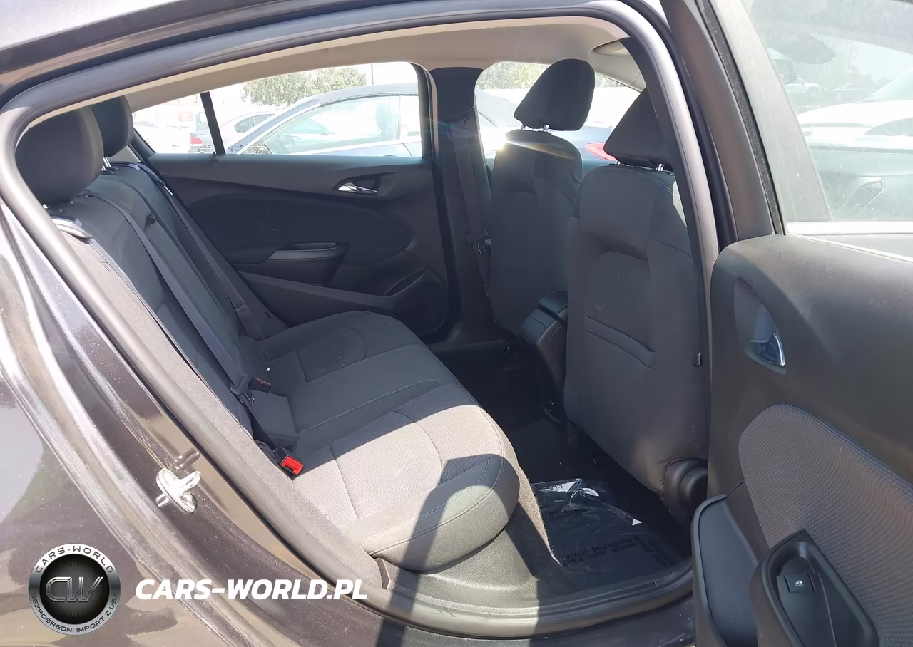 2017 Chevrolet Cruze Lt Auto VIN:1G1BE5SM8H7181173 - 8
