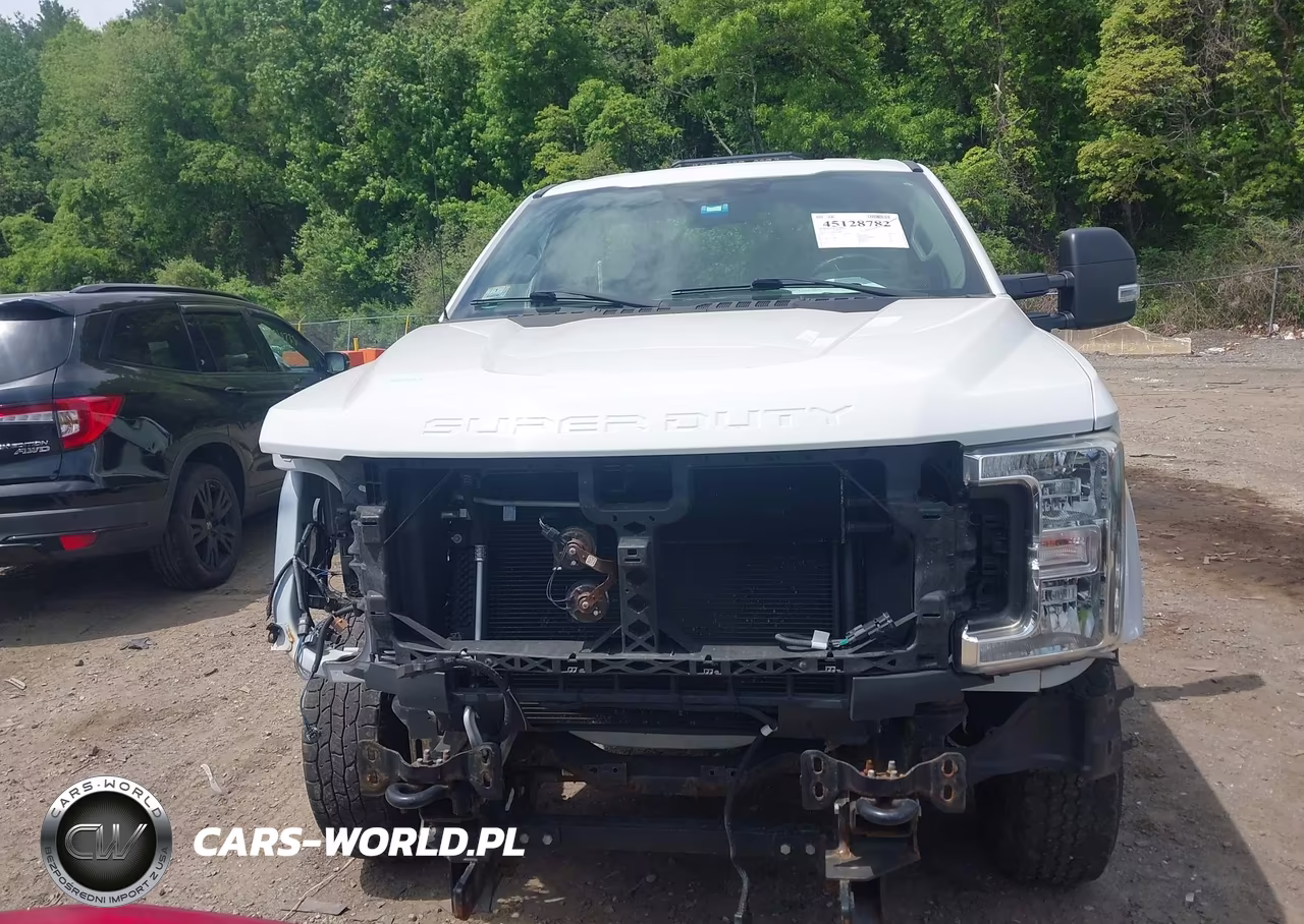 2017 Ford F-250 Xl VIN:1FTBF2B66HEE98935 - 12