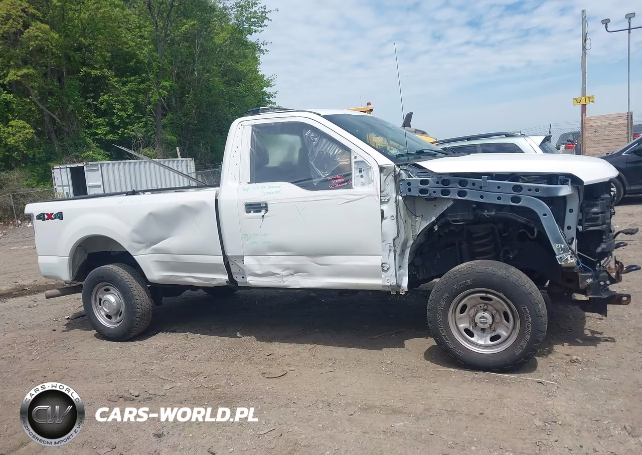 2017 Ford F-250 Xl VIN:1FTBF2B66HEE98935 - 13