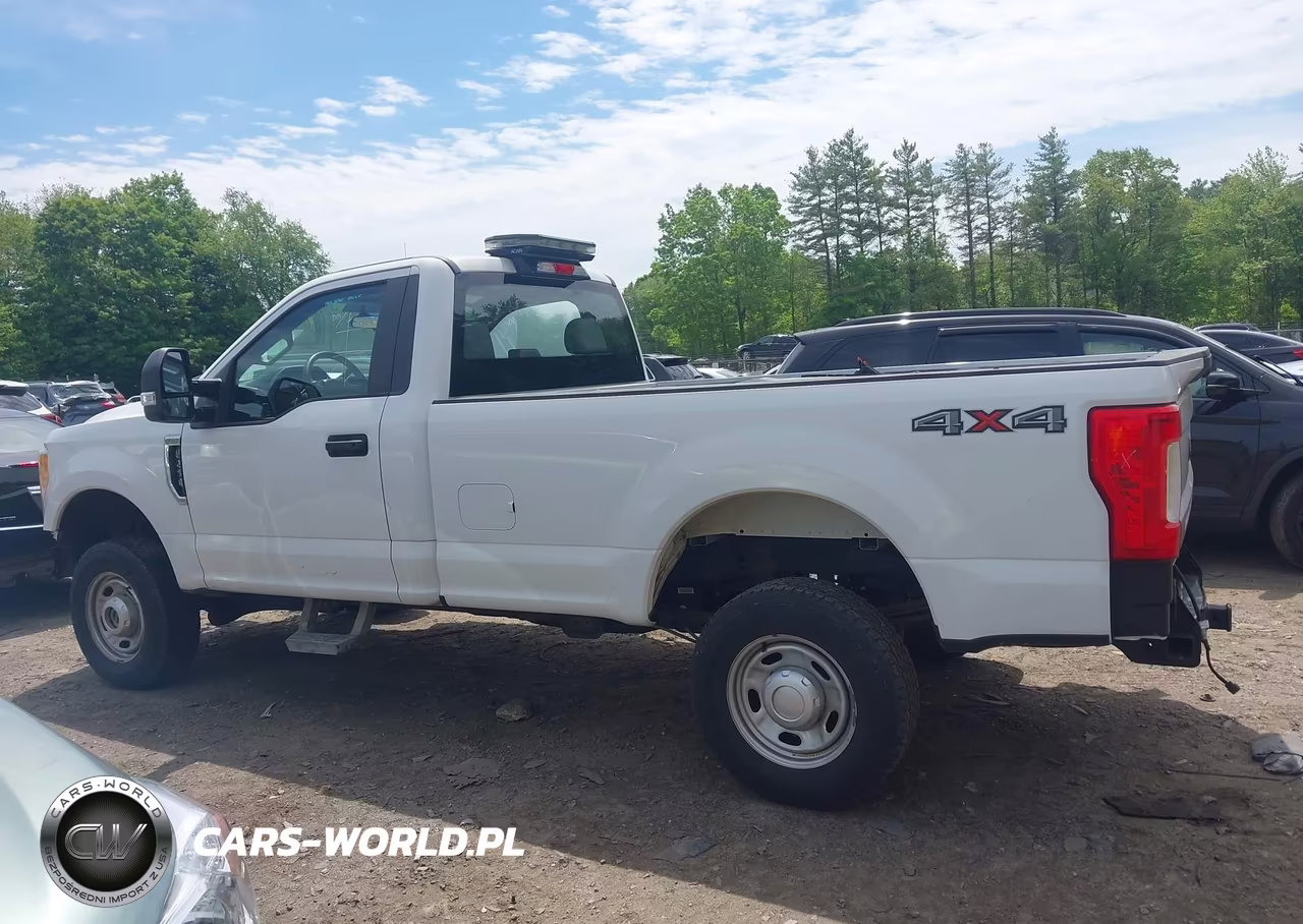 2017 Ford F-250 Xl VIN:1FTBF2B66HEE98935 - 14