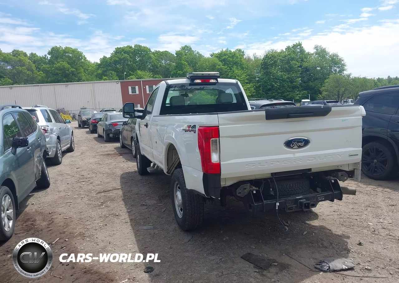2017 Ford F-250 Xl VIN:1FTBF2B66HEE98935 - 3