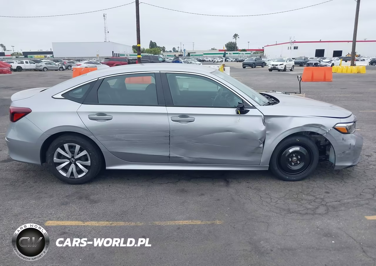 2025 Honda Civic Lx VIN:2HGFE2F24SH582961 - 13