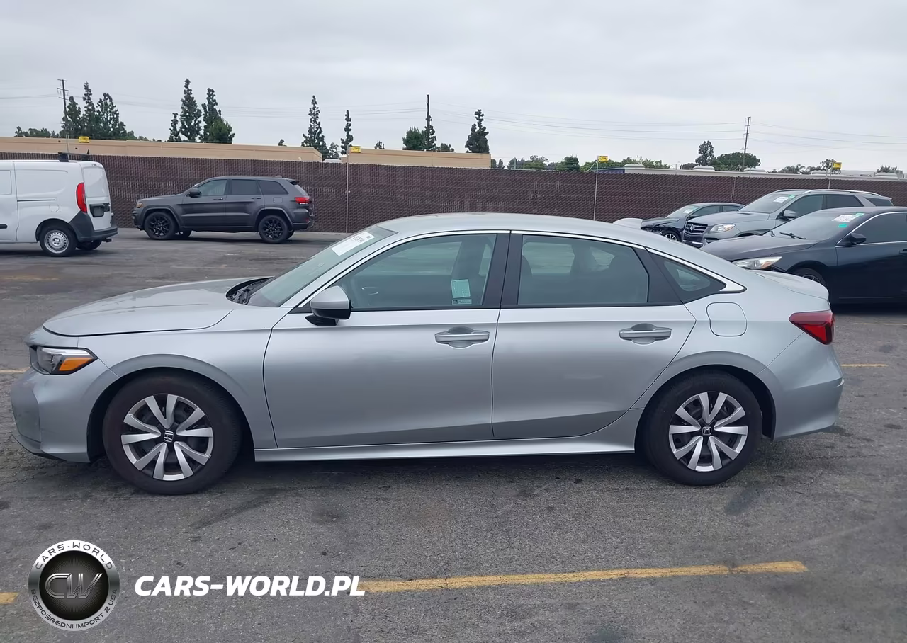 2025 Honda Civic Lx VIN:2HGFE2F24SH582961 - 14