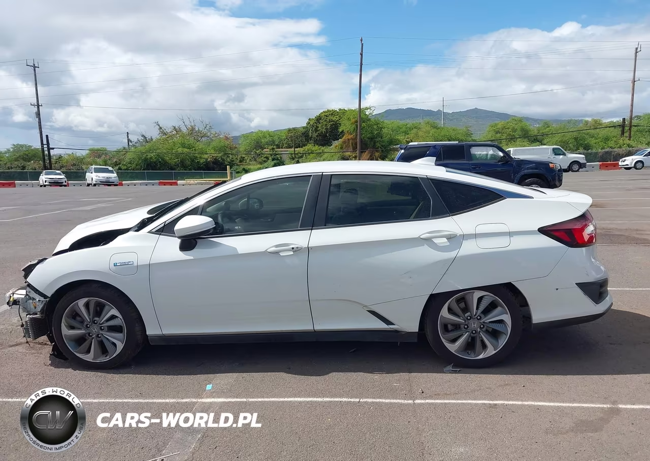 2018 Honda Clarity Plug-In Hybrid VIN:JHMZC5F17JC022930 - 15
