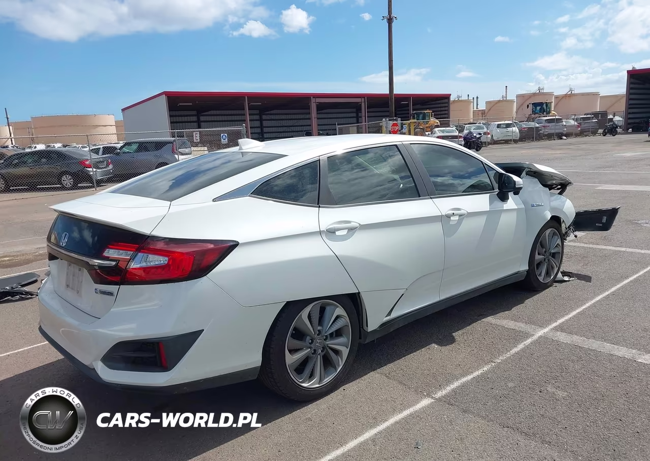 2018 Honda Clarity Plug-In Hybrid VIN:JHMZC5F17JC022930 - 4
