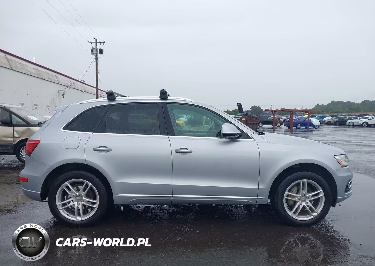 2016 Audi Q5 2.0T Premium VIN:WA1C2AFP4GA044602 - 13