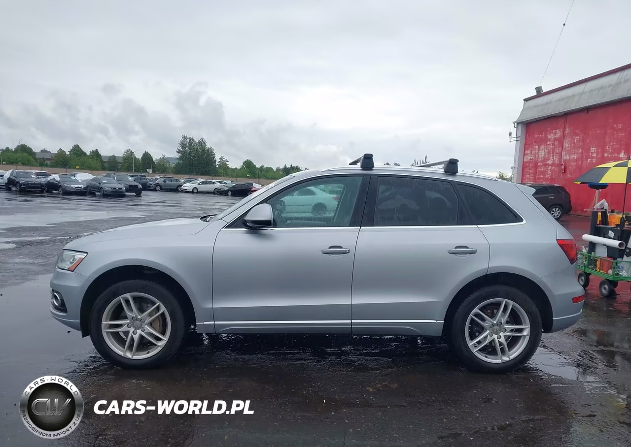 2016 Audi Q5 2.0T Premium VIN:WA1C2AFP4GA044602 - 14