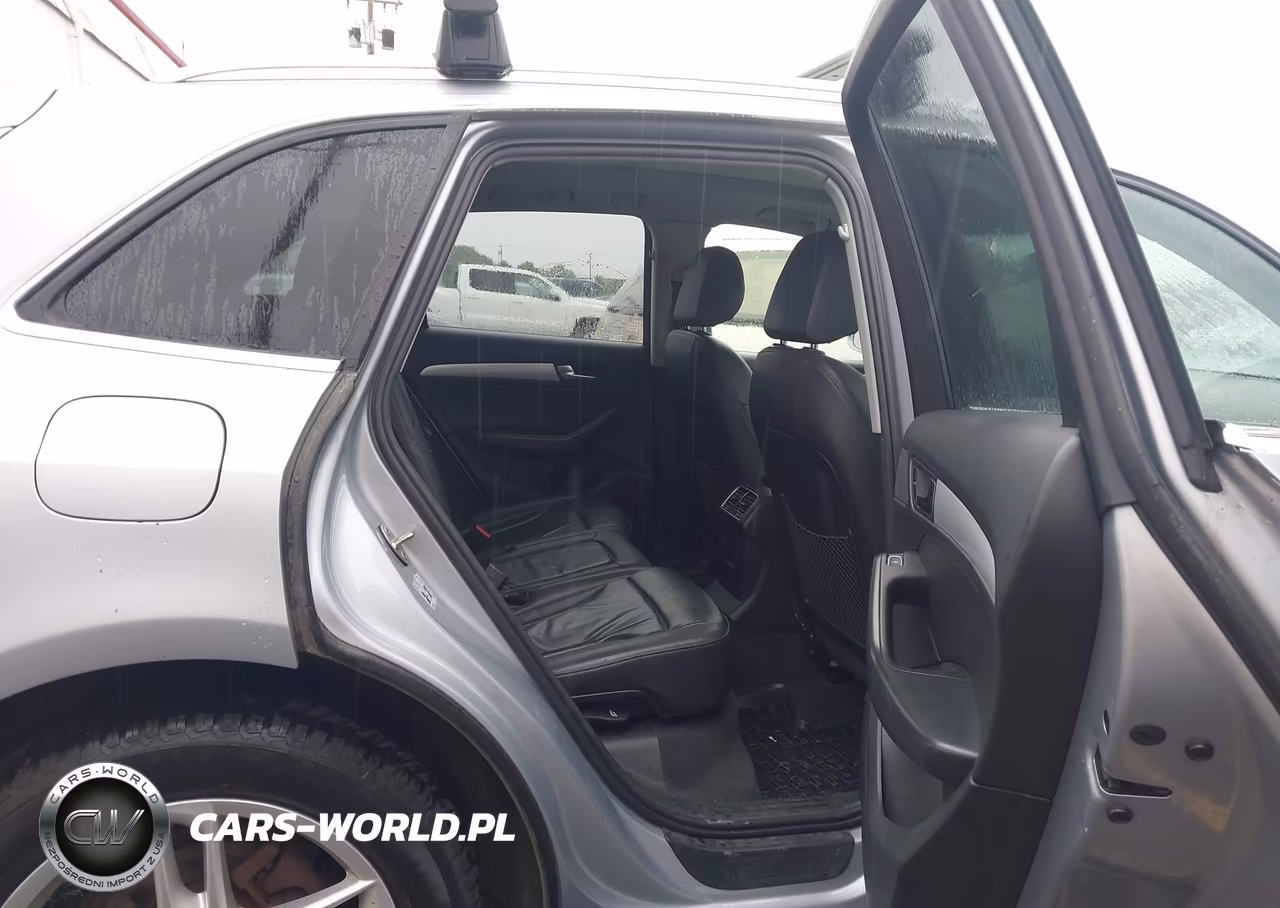 2016 Audi Q5 2.0T Premium VIN:WA1C2AFP4GA044602 - 8